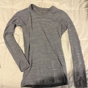 Lululemon long sleeve shirt